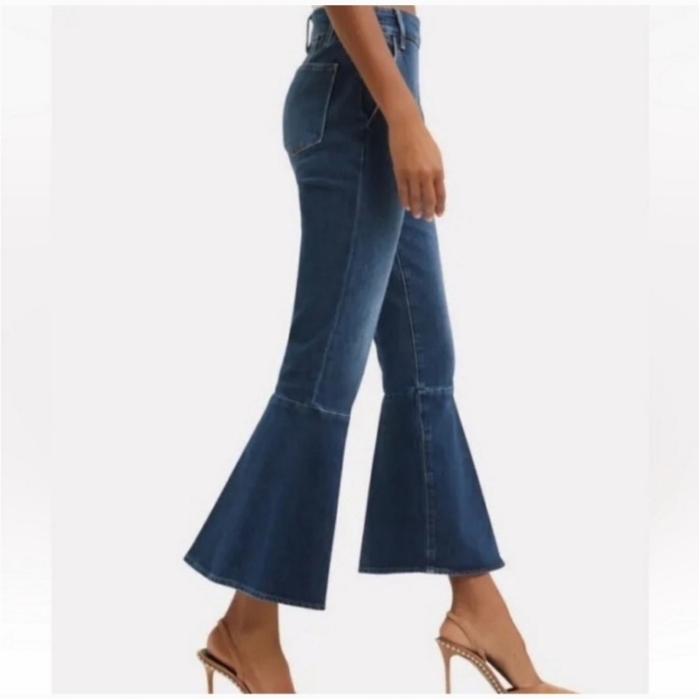 FRAME Kick Flare Jeans - Picture 2 of 13